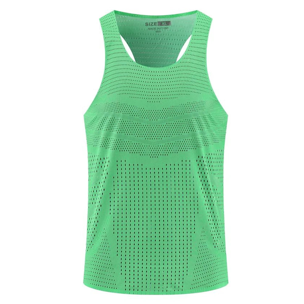 Camiseta Tirantes Running Hombre Ultraligera | Atletismo Gym Maratón Trail